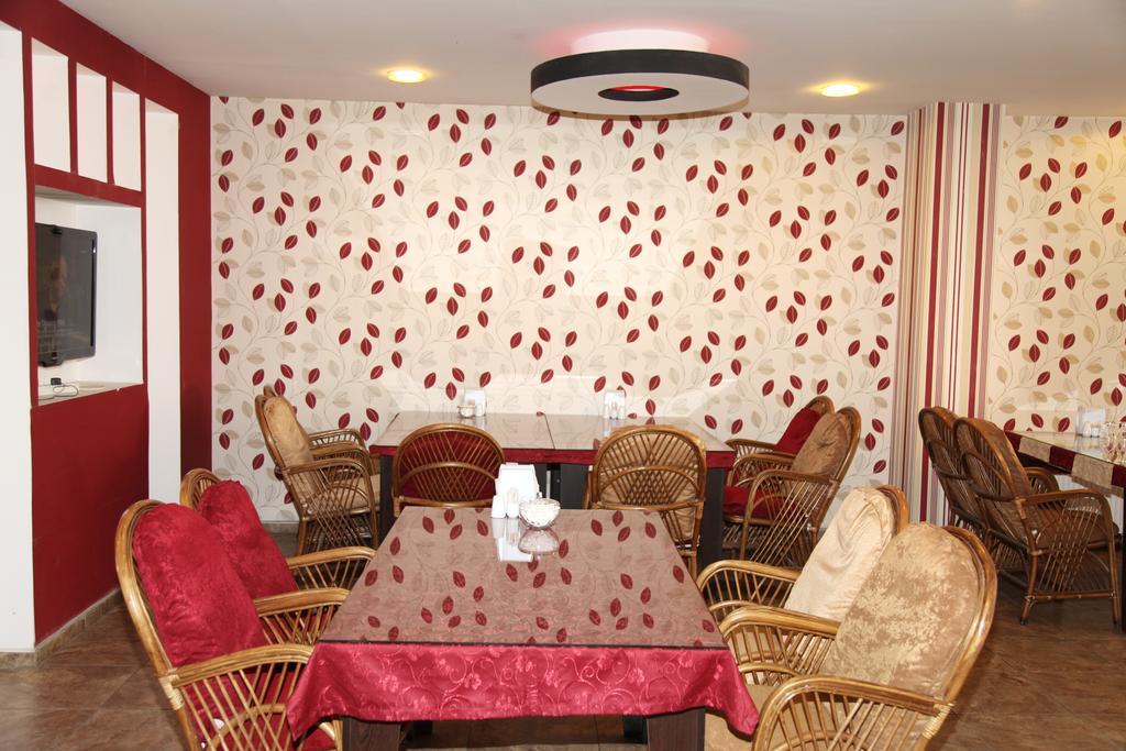 Kapris Hotel Kirsehir Bagian luar foto